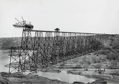 Lethbridge Viaduct — Est. 1885